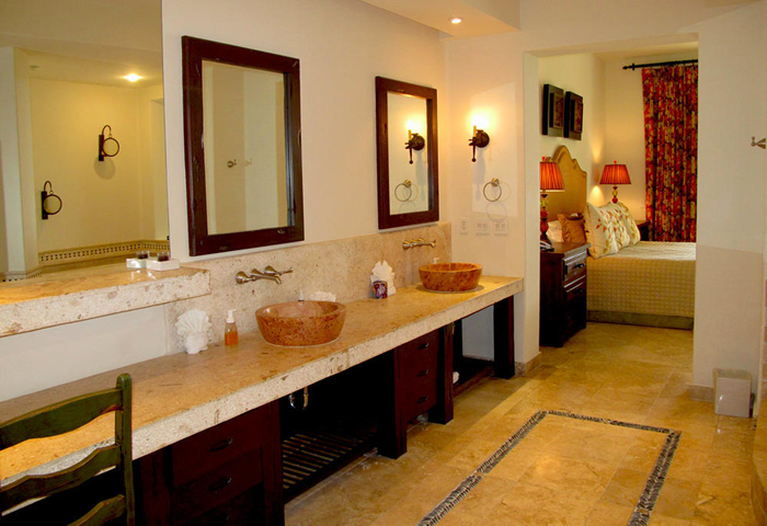 Luxury Real Estate Listings